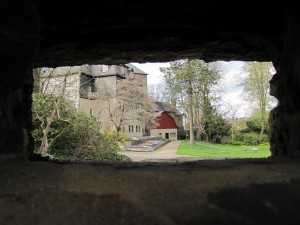 BlickDurchDieMauer (Mittel)